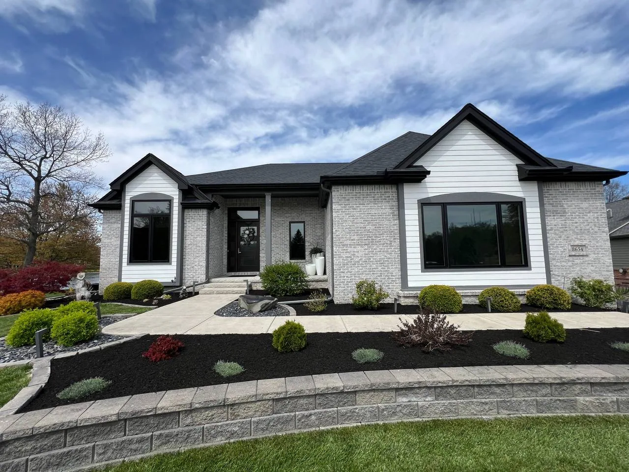 Terramorph Modern stone wall and plantings